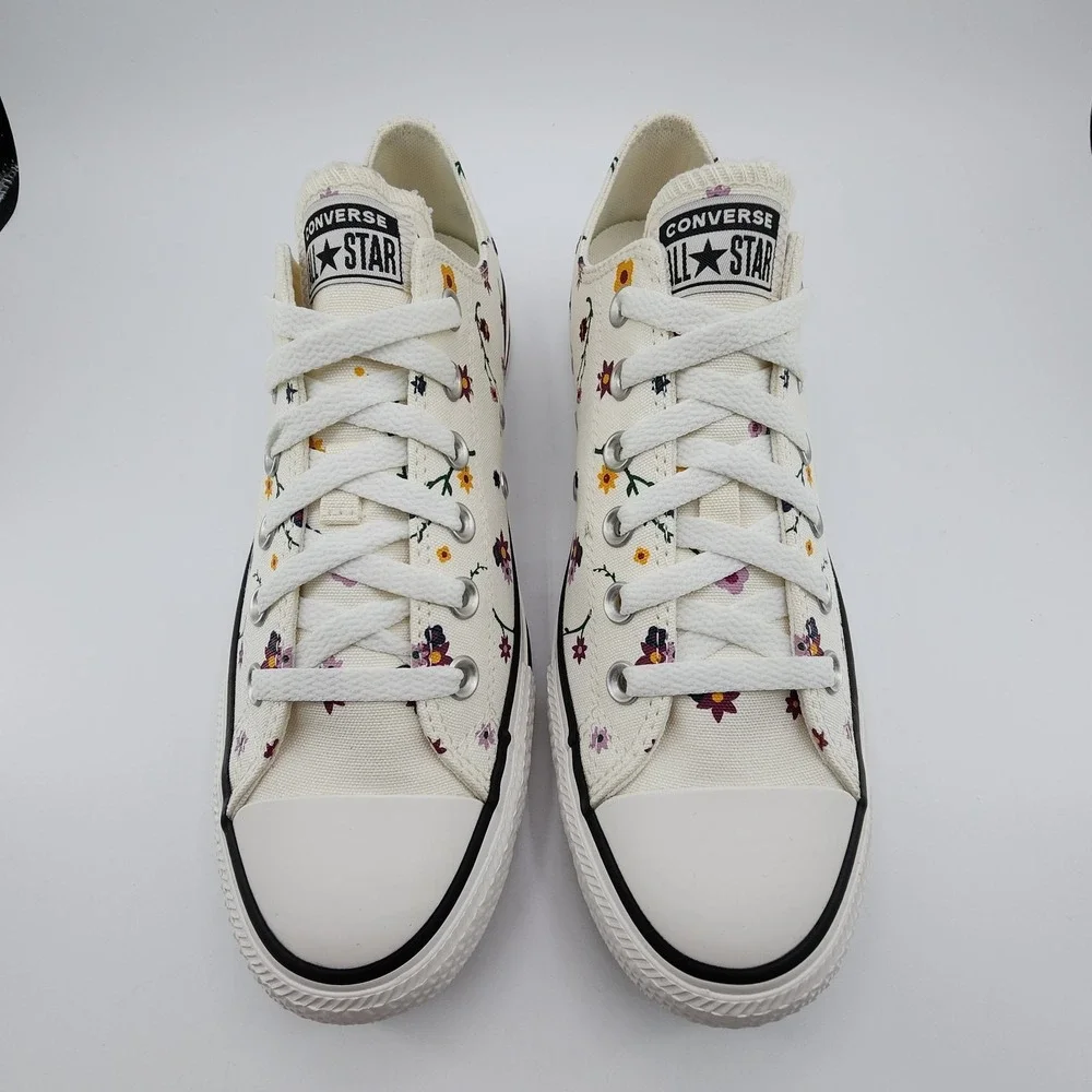Converse Chuck Taylor All Star Low Shoes Womens 9.5 Cream Embroidered Floral NEW - Picture 5 of 12